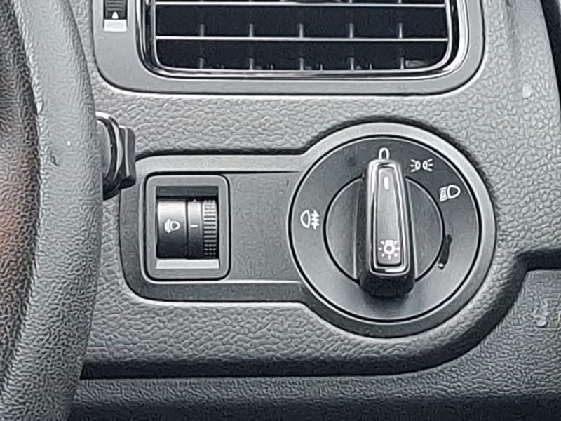 Used Volkswagen Polo 2016 for sale - 76459759: Photo 11