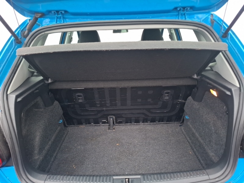 Used Volkswagen Polo 2016 for sale - 76459759: Photo 8