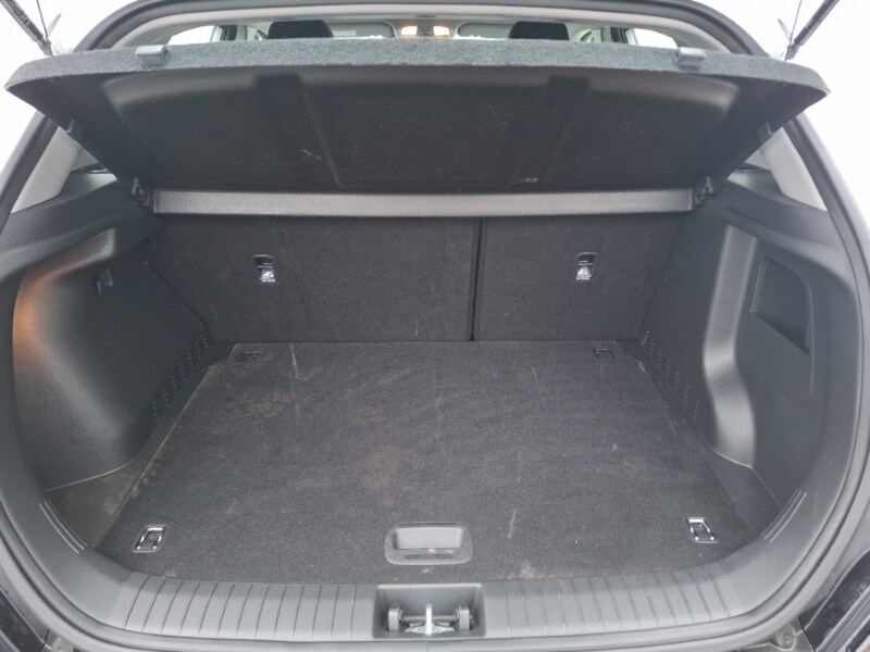 Used Hyundai KONA 2021 for sale - 76543206: Photo 8