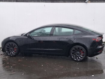 Used Tesla Model 3 2022 for sale - 76543212: Photo