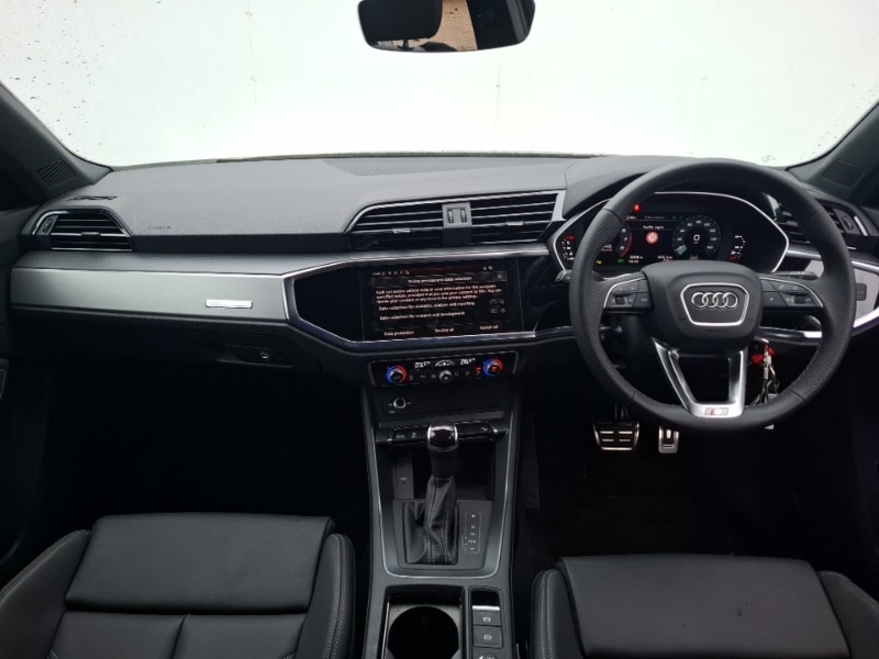 Used Audi Q3 2025 for sale - 76493534: Photo 2