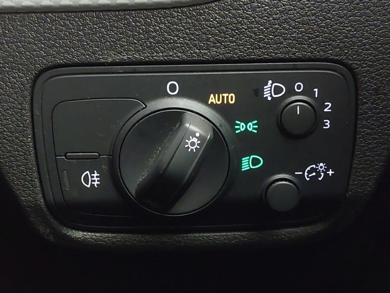 Used Audi Q2 2018 for sale - 77466429: Photo 19