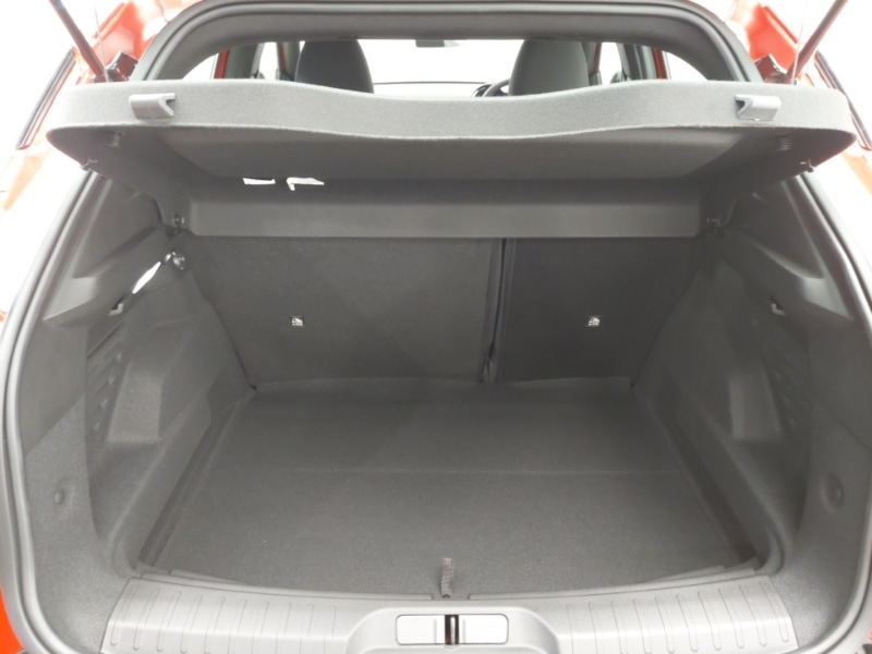 Used Alfa Romeo Junior 2025 for sale - 76958938: Photo 8