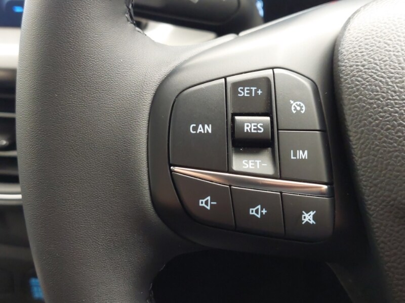 Used Ford Focus 2023 for sale - 77963895: Photo 18