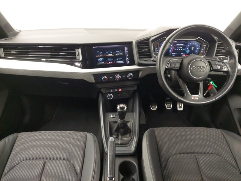 Used Audi A1 2019 for sale - 76958941: Photo 2