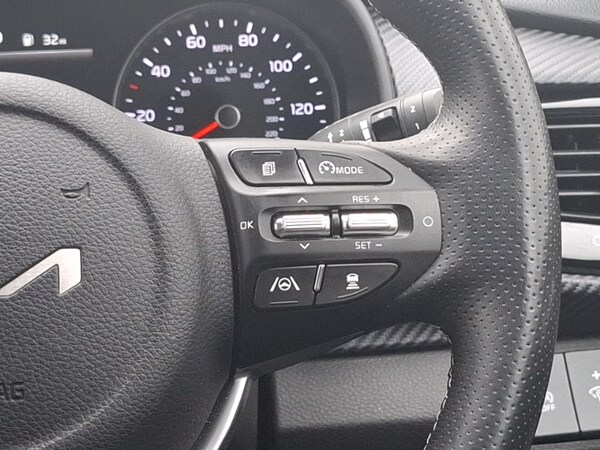 Used Kia Stonic 2023 for sale - 75775695: Photo 11