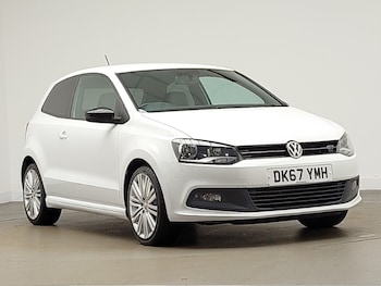 Used Volkswagen Polo 2017 for sale - 77503307: Photo