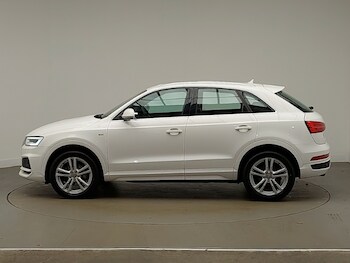 Used Audi Q3 2018 for sale - 77329726: Photo