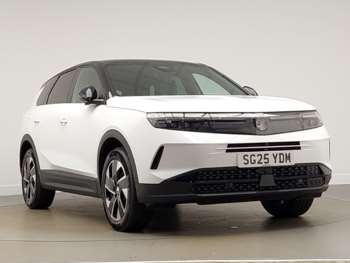 2025 - 1.2 Hybrid [136] Ultimate 5dr e-DCT6 [Pan Roof]