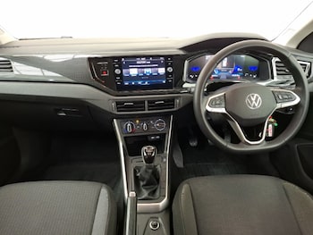 Used Volkswagen Polo 2024 for sale - 79218432: Photo