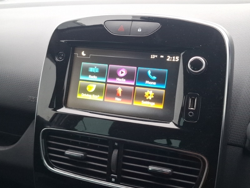 Used Renault Clio 2019 for sale - 76879853: Photo 15