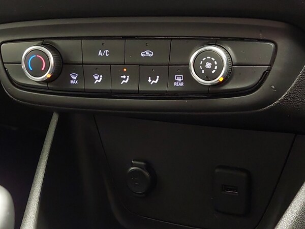 Used Vauxhall Crossland 2022 for sale - 76213071: Photo 14