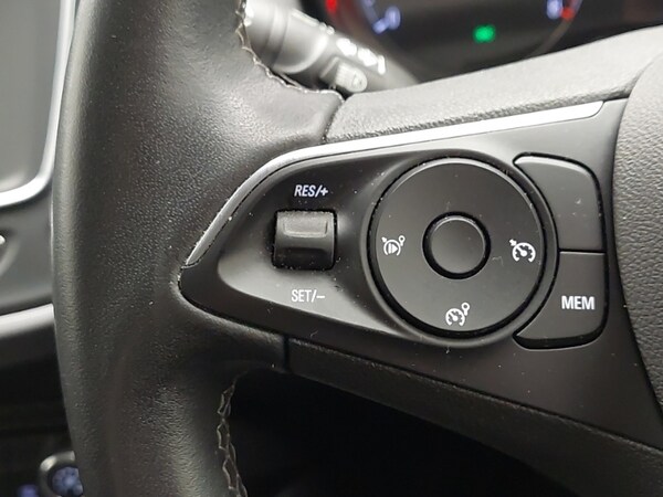 Used Vauxhall Crossland 2022 for sale - 76213071: Photo 18