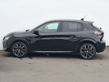 Used Peugeot 208 2021 for sale - 75640792: Photo