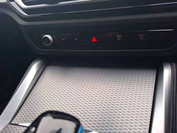 Used BMW i4 2022 for sale - 76237986: Photo 18