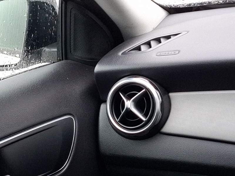 Used Mercedes-Benz GLA 2019 for sale - 76834038: Photo 11