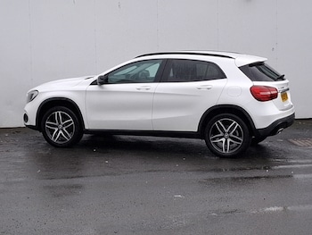 Used Mercedes-Benz GLA 2019 for sale - 76834038: Photo