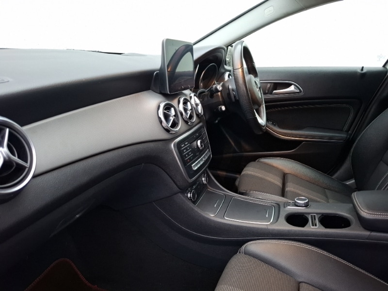 Used Mercedes-Benz GLA 2019 for sale - 76834038: Photo 5