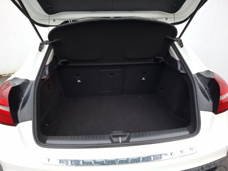 Used Mercedes-Benz GLA 2019 for sale - 76834038: Photo 8