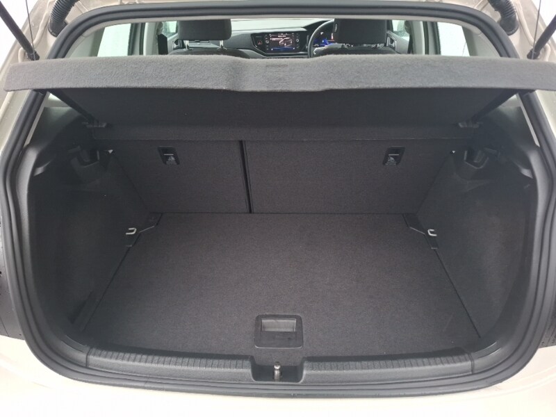 Used Volkswagen Polo 2024 for sale - 76478788: Photo 8