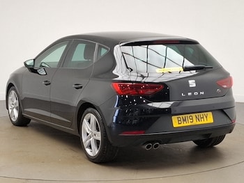 Used SEAT Leon 2019 for sale - 79020619: Photo