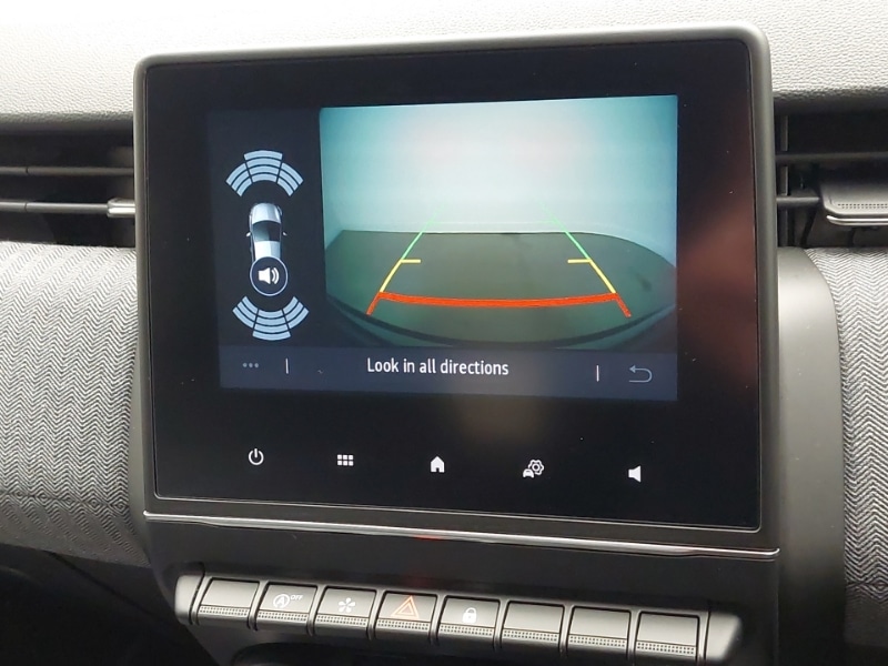 Used Renault Clio 2024 for sale - 77922120: Photo 14