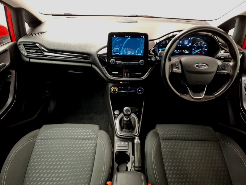 Used Ford Fiesta 2017 for sale - 77325145: Photo 2