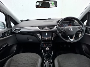 Used Vauxhall Corsa 2018 for sale - 76195313: Photo 2