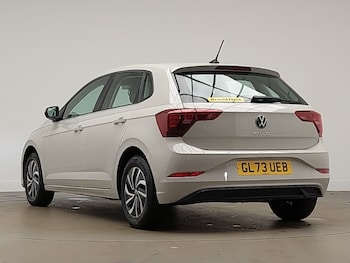 Used Volkswagen Polo 2024 for sale - 77352484: Photo