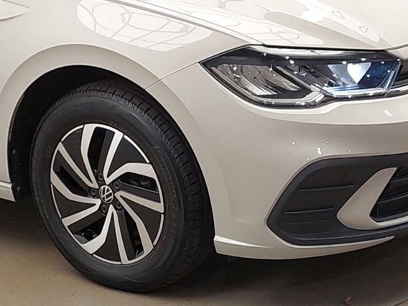 Used Volkswagen Polo 2024 for sale - 77352484: Photo 9