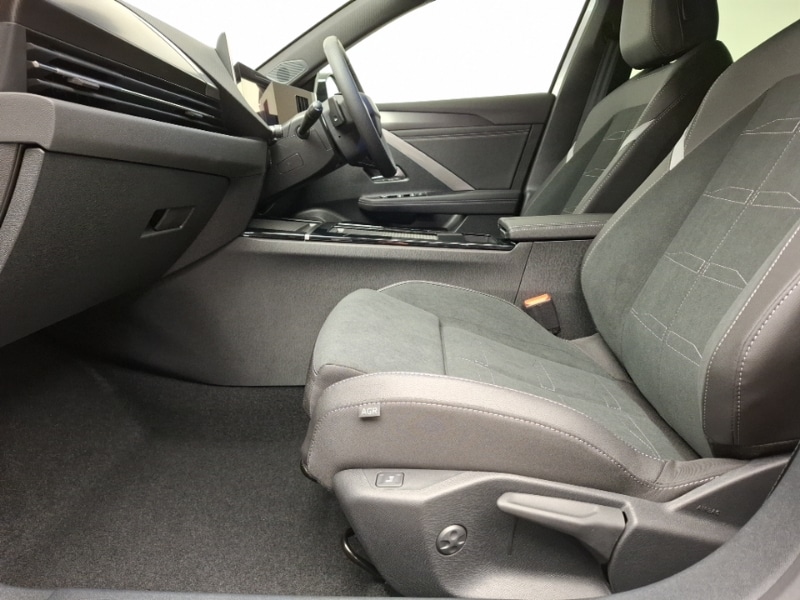 Used Vauxhall Astra 2025 for sale - 76478739: Photo 5