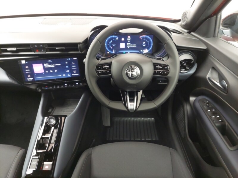 Used Alfa Romeo Junior 2025 for sale - 76763591: Photo 7