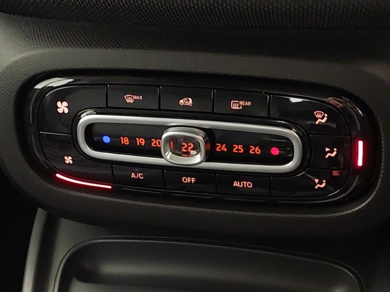 Used smart fortwo 2015 for sale - 77134297: Photo 16