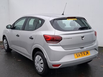 Used Dacia Sandero 2021 for sale - 76478776: Photo