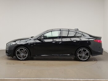 Used BMW 2 Series 2022 for sale - 77610944: Photo