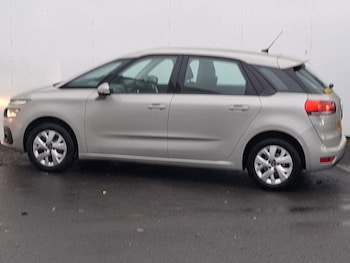 Used Citroen C4 Picasso 2018 for sale - 76629154: Photo