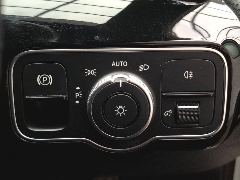 Used Mercedes-Benz A-Class 2019 for sale - 77992770: Photo 19