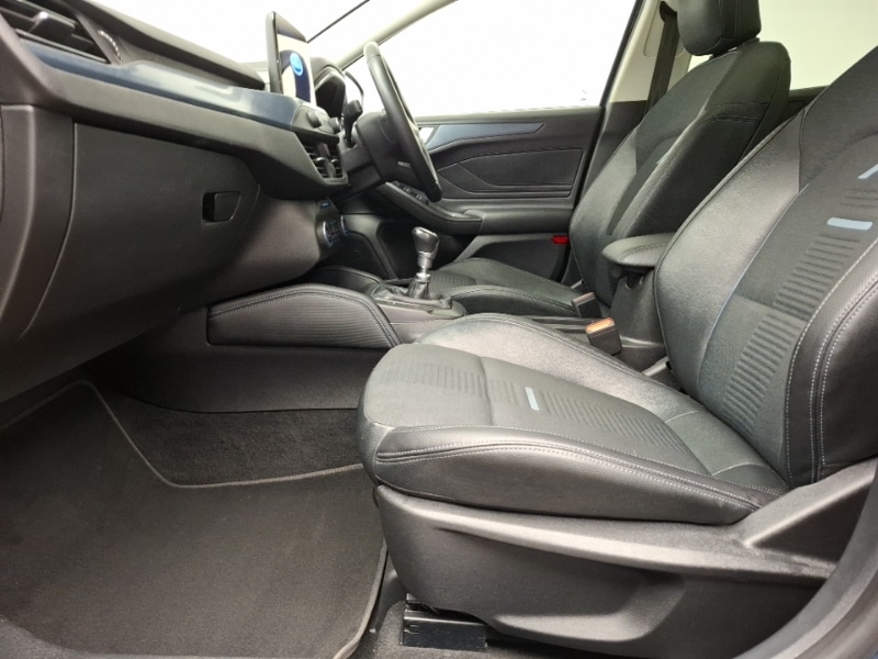 Used Ford Focus 2021 for sale - 76483836: Photo 5