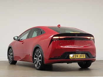 Used Toyota Prius 2024 for sale - 78202871: Photo