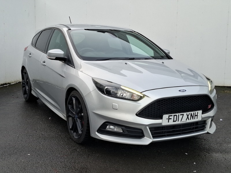Used Ford Focus 2017 for sale - 76834040: Photo 1