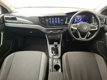 Used Volkswagen Polo 2024 for sale - 77832156: Photo