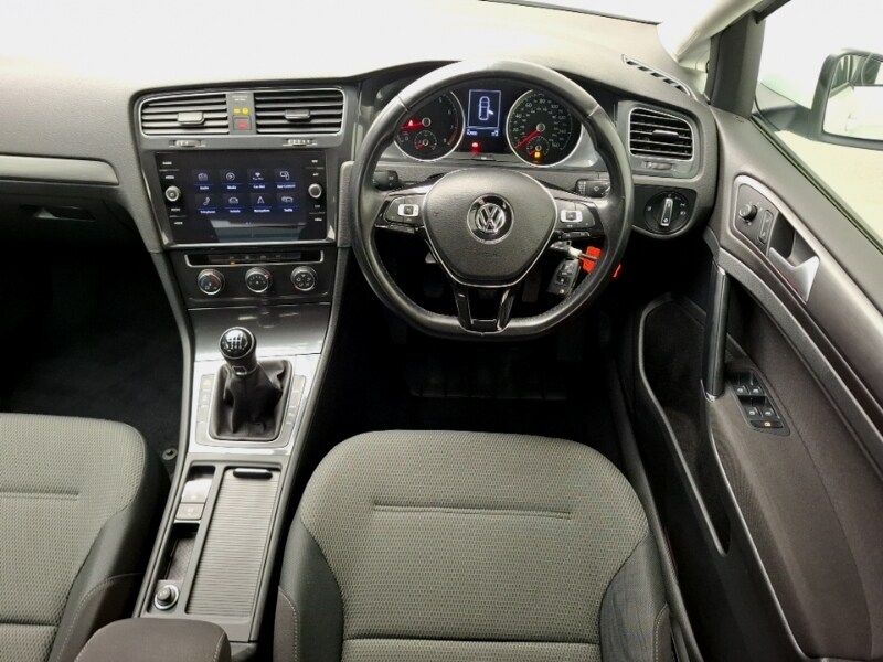 Used Volkswagen Golf 2018 for sale - 77815469: Photo 7