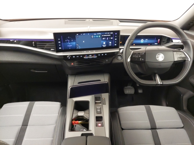 Used Vauxhall Grandland 2024 for sale - 76958977: Photo 2