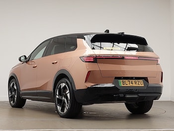 Used Vauxhall Grandland 2024 for sale - 76958977: Photo