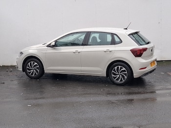 Used Volkswagen Polo 2023 for sale - 76795506: Photo