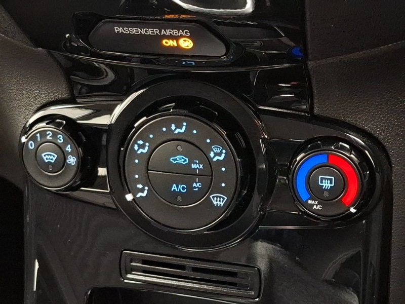 Used Ford Fiesta 2014 for sale - 78172951: Photo 14