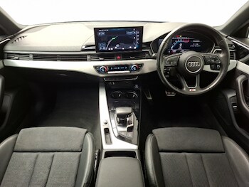 Used Audi A4 2022 for sale - 78803801: Photo