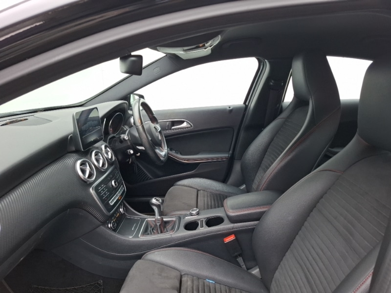 Used Mercedes-Benz A-Class 2016 for sale - 76275524: Photo 5