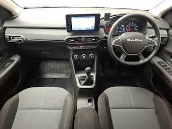 Used Dacia Sandero Stepway 2023 for sale - 78440412: Photo