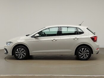 Used Volkswagen Polo 2024 for sale - 77881538: Photo